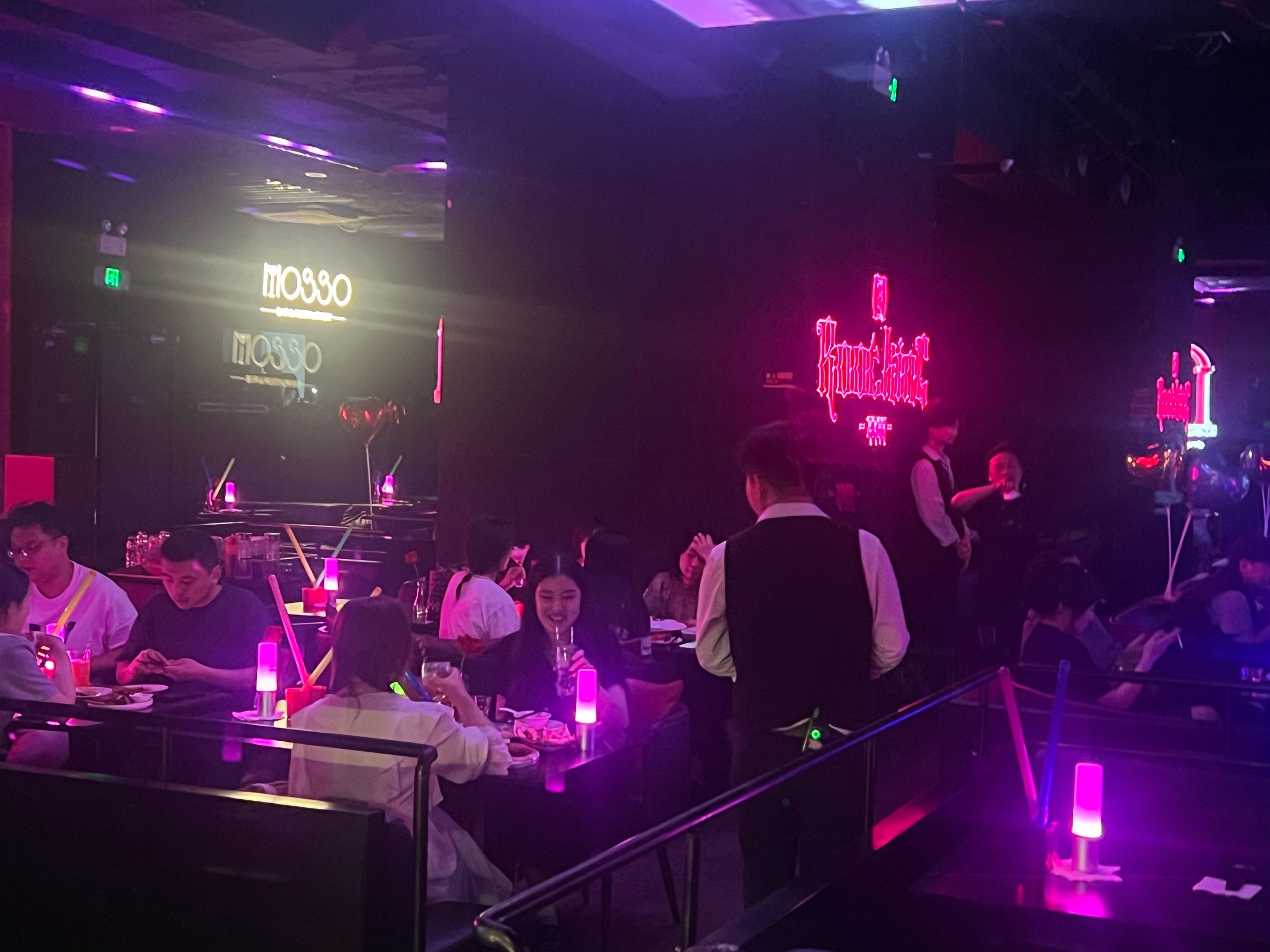 淮北商务ktv商务ktv新玩法揭秘-濉溪县ktv预订